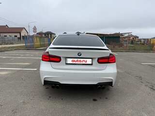 2017 BMW 3 серии 320i xDrive VI (F3x) Рестайлинг, белый, 2950000 рублей, вид 5