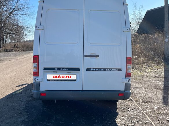 2014 Mercedes-Benz Sprinter, белый, 1700000 рублей - вид 2