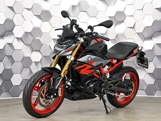 2024 BMW G 310 R, чёрный, 579000 рублей, вид 2