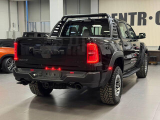 2025 Ram 1500 RHO V Рестайлинг, чёрный, 13410000 рублей, вид 4