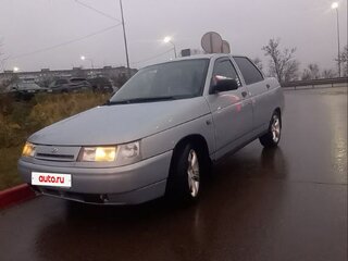 2004 Lada (ВАЗ) 2110, серебристый, 230000 рублей, вид 3