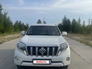 2015 Toyota Land Cruiser Prado 150 Series Рестайлинг 1, белый, 3300000 рублей, вид 2