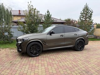 2020 BMW X6 M Competition III (F96), серый, 9500000 рублей, вид 1