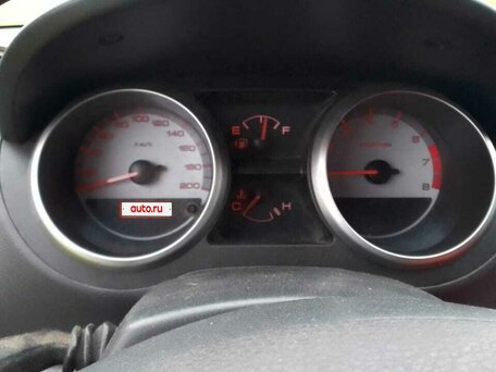 2003 Suzuki Ignis II (HR), белый, 383000 рублей, вид 4