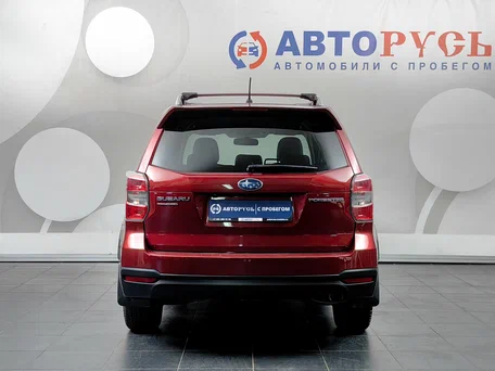 2014 Subaru Forester IV, красный, 1562000 рублей, вид 4