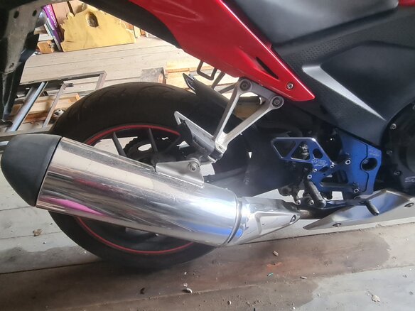 2013 Honda CBR 400R, красный, 430000 рублей - вид 2