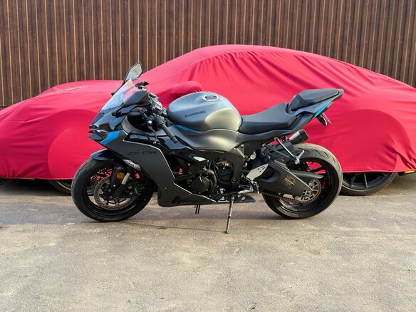 2025 Kawasaki ZX-6R Ninja, серый, 1200000 рублей - вид 7