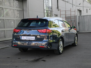 2022 Kia Ceed III Рестайлинг, серый, 1770000 рублей, вид 4