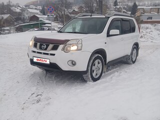 2011 Nissan X-Trail II Рестайлинг, белый, 1400000 рублей, вид 3