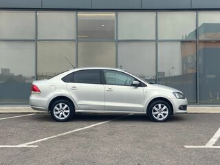 2011 Volkswagen Polo V, серый, 543000 рублей, вид 3