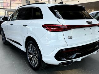 2026 Audi Q5 L III (GU), белый, 6400000 рублей, вид 4