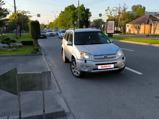 2005 Toyota RAV4 II (XA20) Рестайлинг, серебристый, 790000 рублей, вид 1