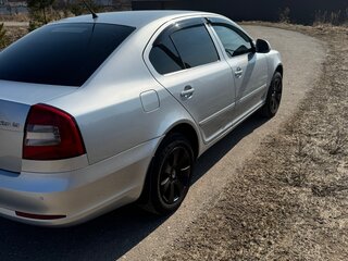 2009 Skoda Octavia II (A5) Рестайлинг, серебристый, 750000 рублей, вид 3
