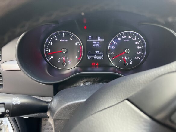 2020 Kia Rio IV, белый, 1000000 рублей - вид 10