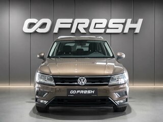 2018 Volkswagen Tiguan II, коричневый, 2199000 рублей, вид 2