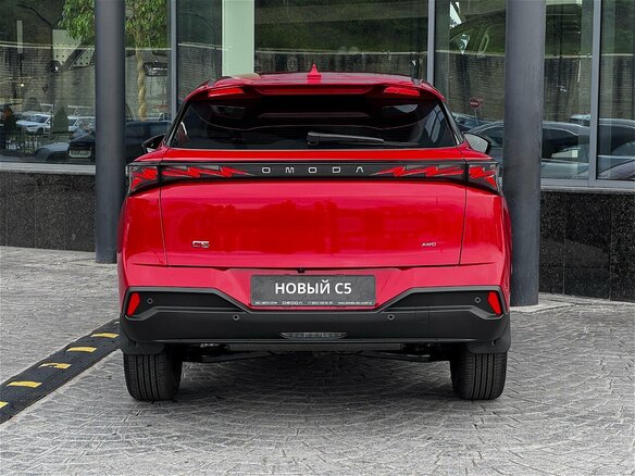 2026 Omoda C5 II, красный, 2929000 рублей - вид 4