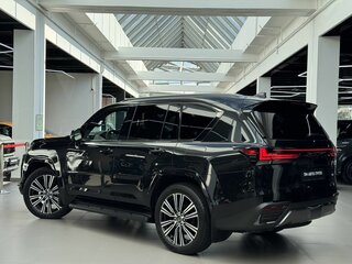 2025 Lexus LX 700h IV, чёрный, 19990000 рублей, вид 4