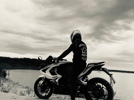 2020 Racer Storm, красный, 125000 рублей, вид 4