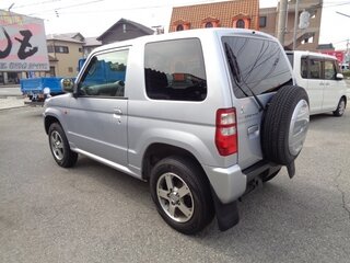 2012 Mitsubishi Pajero Mini II, серебристый, 540000 рублей, вид 2