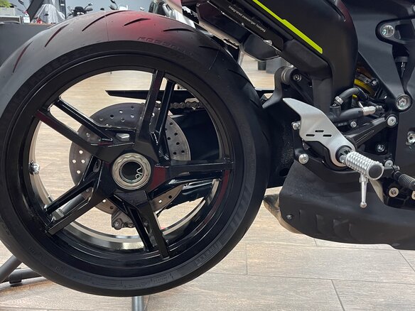 2026 QJMotor SRK 921, чёрный, 1090000 рублей - вид 15