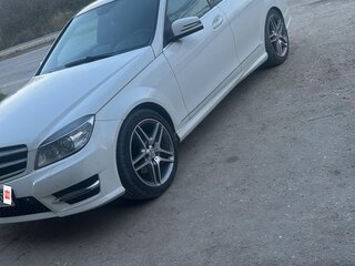 2008 Mercedes-Benz C-Класс 230 III (W204), белый, 1200000 рублей, вид 2