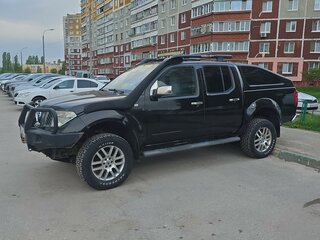 2006 Nissan Navara (Frontier) III (D40), чёрный, 960000 рублей, вид 4