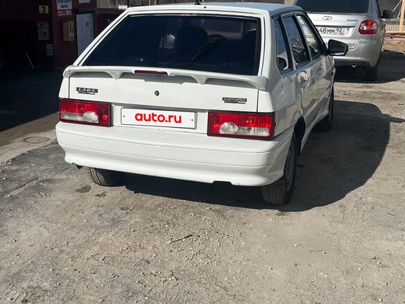 2010 Lada (ВАЗ) 2114, белый, 370000 рублей - вид 8