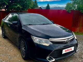 2014 Toyota Camry VII (XV50) Рестайлинг, чёрный, 1900000 рублей, вид 2