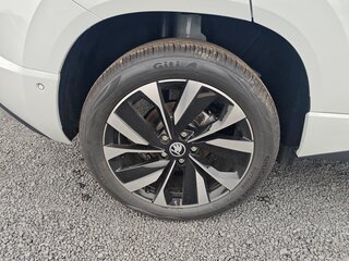 2025 Skoda Karoq DSG7 I, белый, 2750000 рублей, вид 3