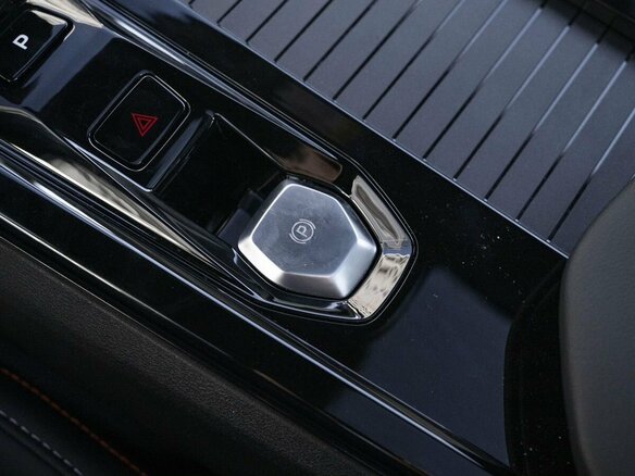 2026 Geely Cityray, белый - вид 23