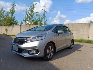2019 Honda Fit III Рестайлинг, серебристый, 1230000 рублей, вид 2