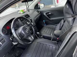 2014 Volkswagen Polo V, серебристый, 533000 рублей, вид 5
