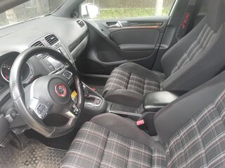 2011 Volkswagen Golf GTI VI, белый, 1500000 рублей, вид 4