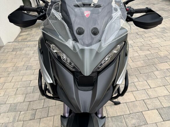 2021 Ducati Multistrada V4, серый, 2100000 рублей - вид 6