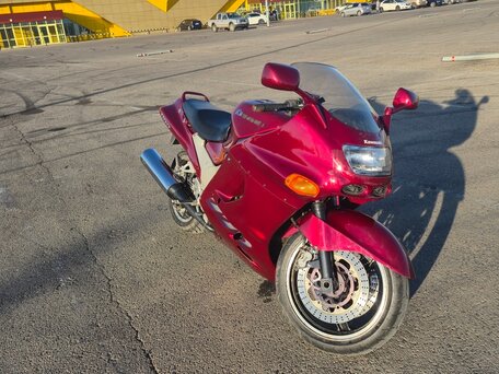 1998 Kawasaki ZZR 1100, красный, 380000 рублей, вид 1