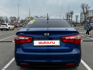 2011 Kia Rio 4-speed III, синий, 1100000 рублей, вид 5