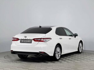 2018 Toyota Camry VIII (XV70), белый, 2399000 рублей, вид 5