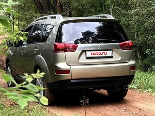2010 Peugeot 4007, бежевый, 799000 рублей, вид 4