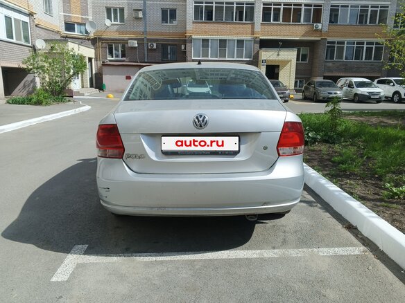 2013 Volkswagen Polo V, серебристый, 750000 рублей - вид 5