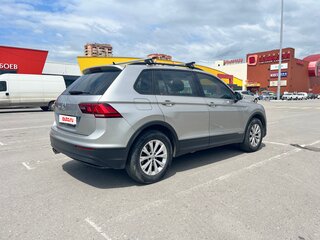 2020 Volkswagen Tiguan II, серый, 2100000 рублей, вид 2
