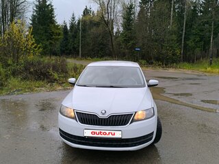 2015 Skoda Rapid I, белый, 700000 рублей, вид 5