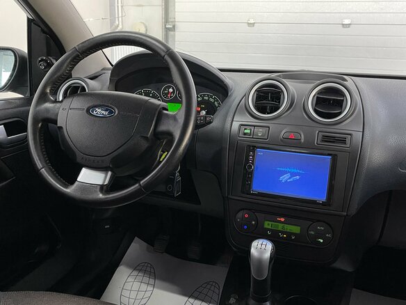 2007 Ford Fiesta Mk5, чёрный, 499000 рублей - вид 10