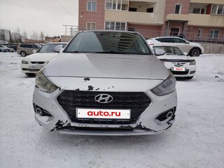 2018 Hyundai Solaris II, серебристый, 880000 рублей, вид 1