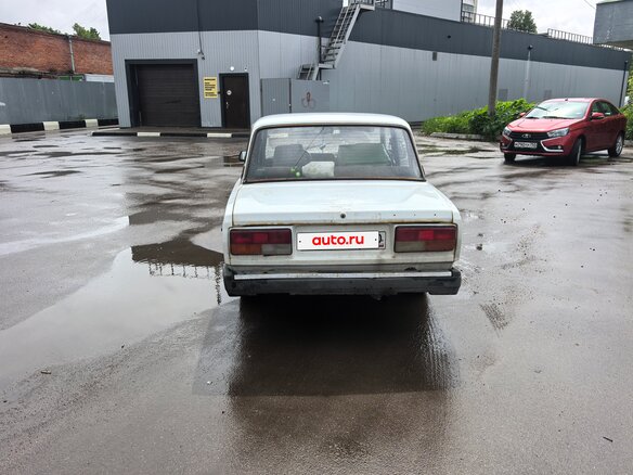 1990 Lada (ВАЗ) 2107, белый, 100000 рублей - вид 3