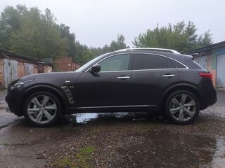 2009 Infiniti FX50 II (S51), коричневый, 1650000 рублей, вид 3