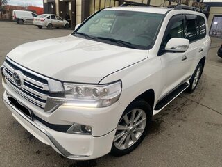 2012 Toyota Land Cruiser 200 Series Рестайлинг 1, белый, 4200000 рублей, вид 2