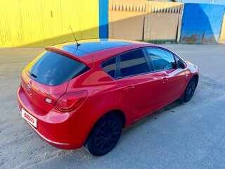 2013 Opel Astra J Рестайлинг, красный, 540000 рублей, вид 4
