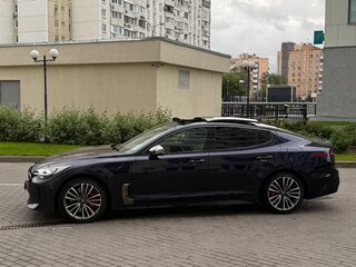 2018 Kia Stinger I, синий, 2590000 рублей, вид 5