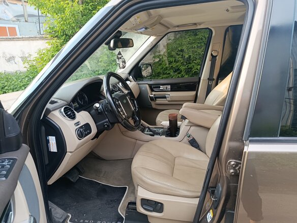 2013 Land Rover Discovery IV, коричневый, 2550000 рублей - вид 6
