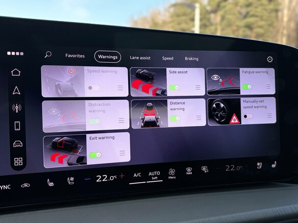 2025 Audi Q5 L III (GU), чёрный, 6490000 рублей - вид 16